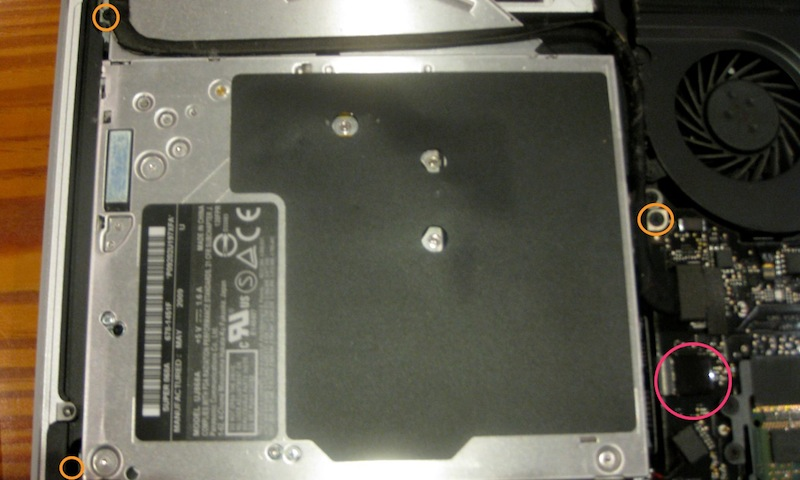 Illustration pour l'article intitulé Comment installer un disque SSD sur votre MacBook